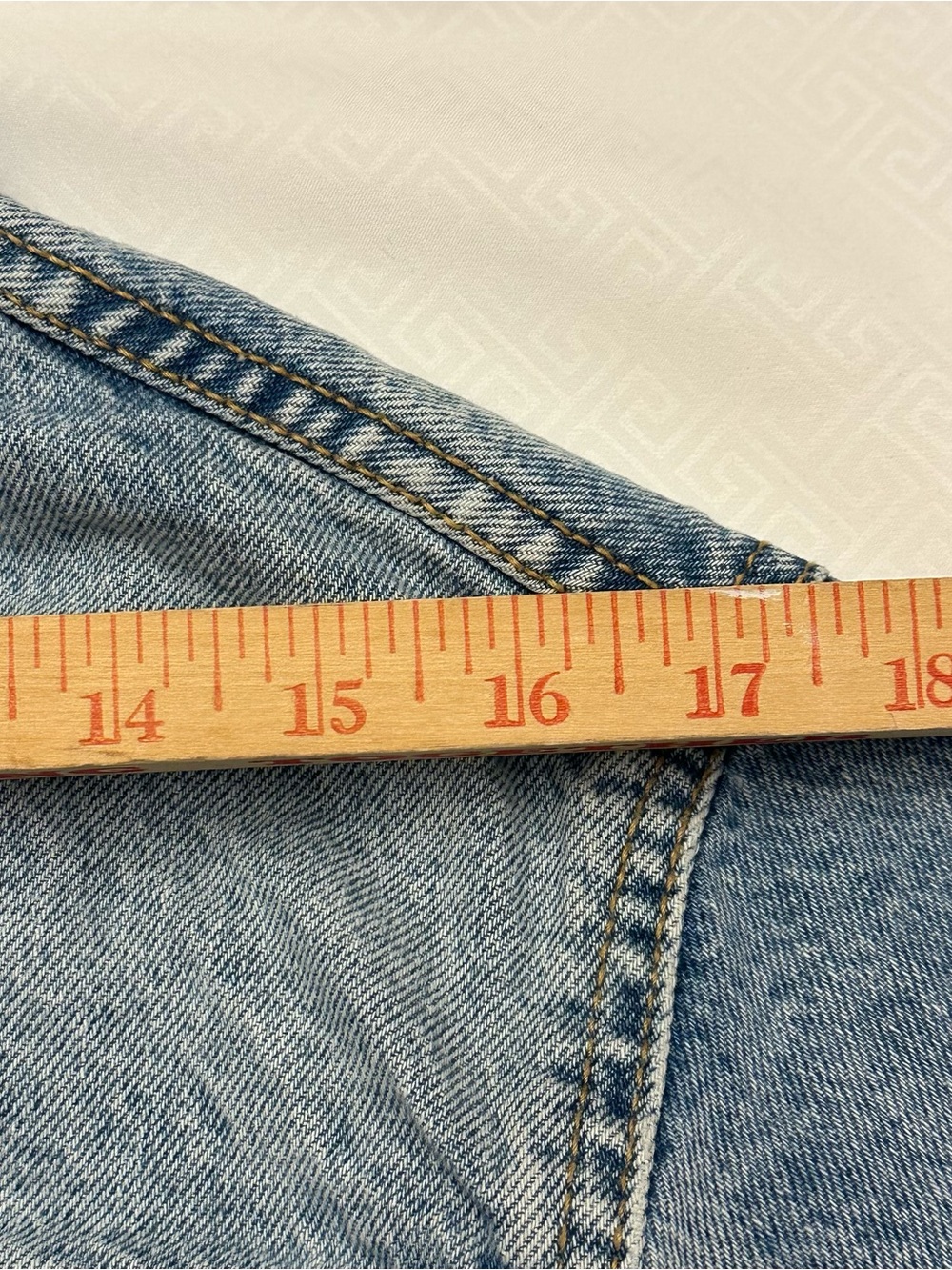 Old Navy Trucker Medium Wash Blue Denim Jacket - Women's Jean Jacket Sz S EUC - Picture 9 of 16